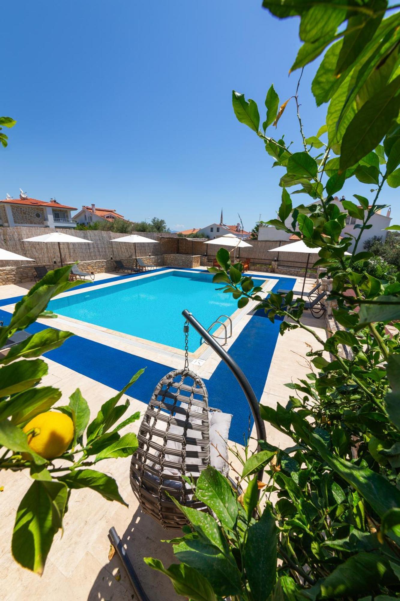 Oezguem Suite Otel Датча Екстер'єр фото
