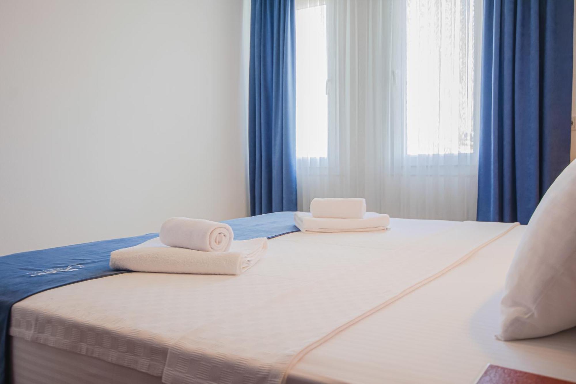 Oezguem Suite Otel Датча Екстер'єр фото