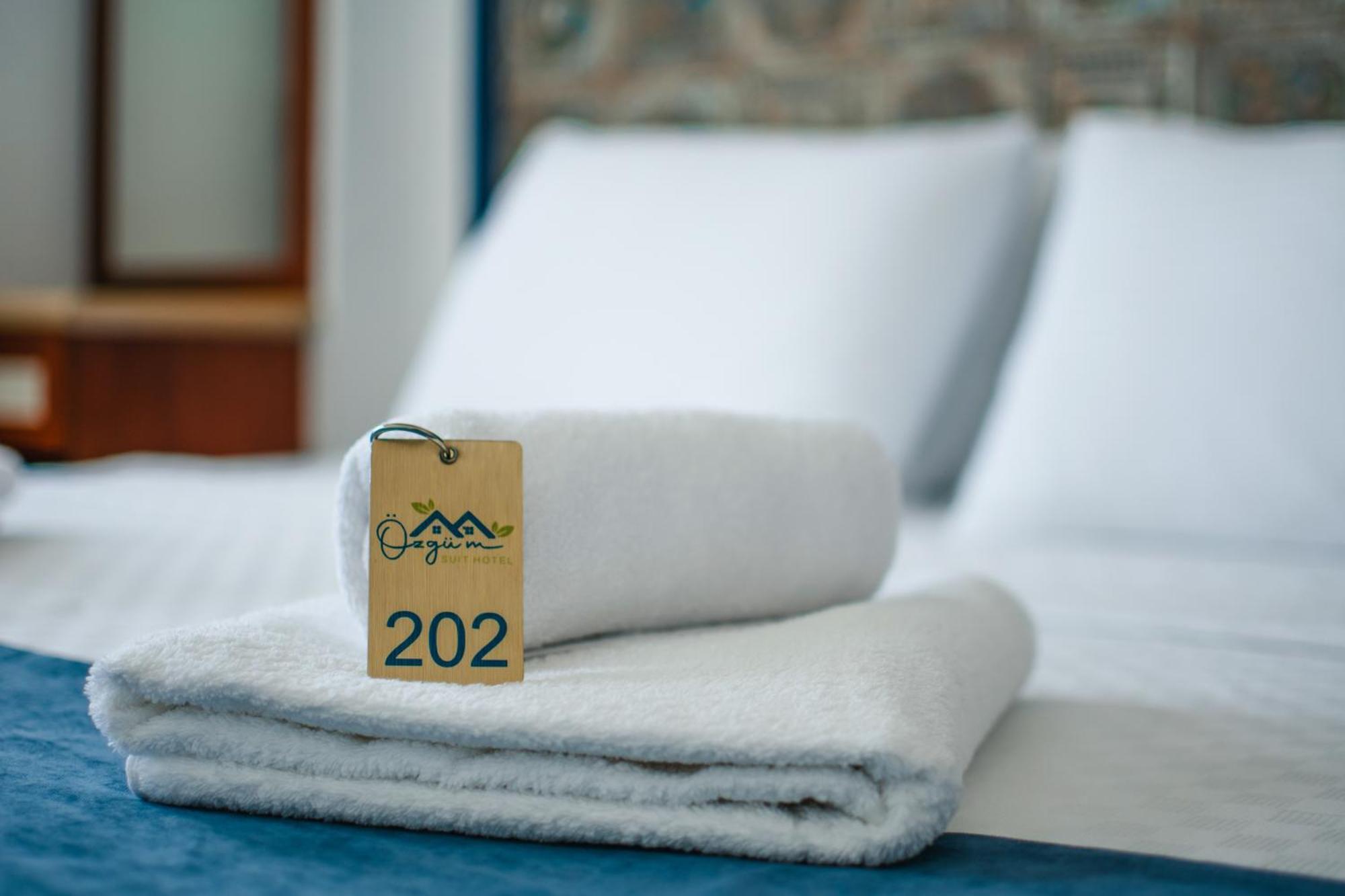 Oezguem Suite Otel Датча Екстер'єр фото
