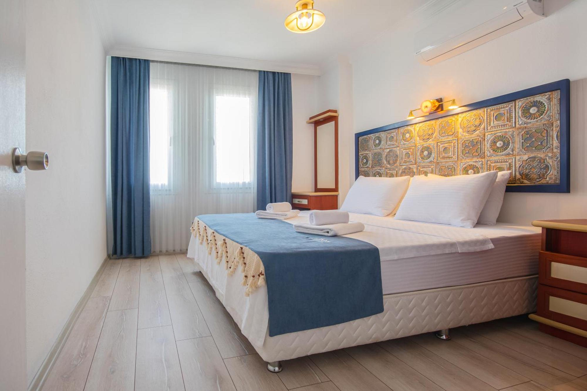 Oezguem Suite Otel Датча Екстер'єр фото