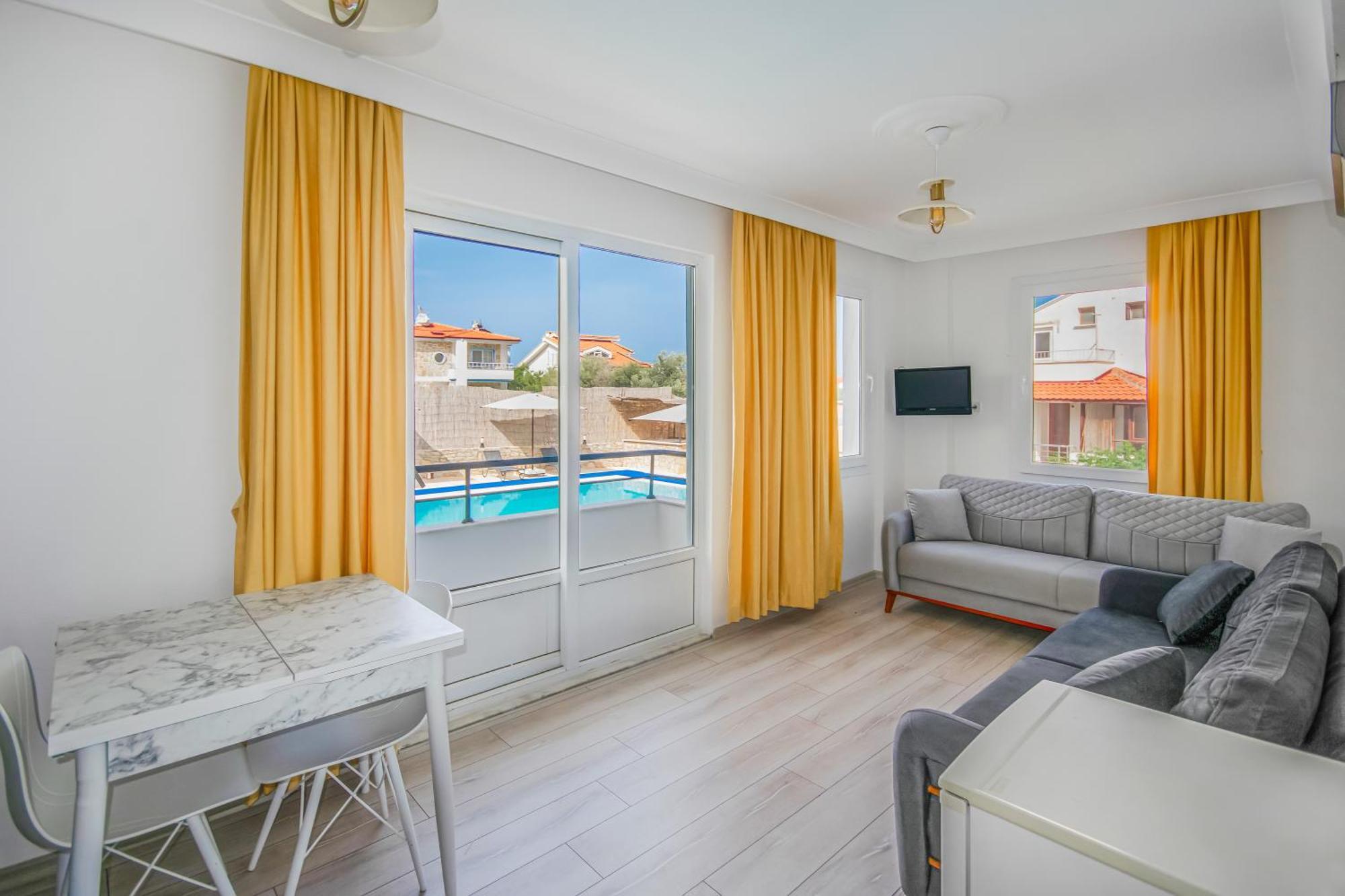 Oezguem Suite Otel Датча Екстер'єр фото