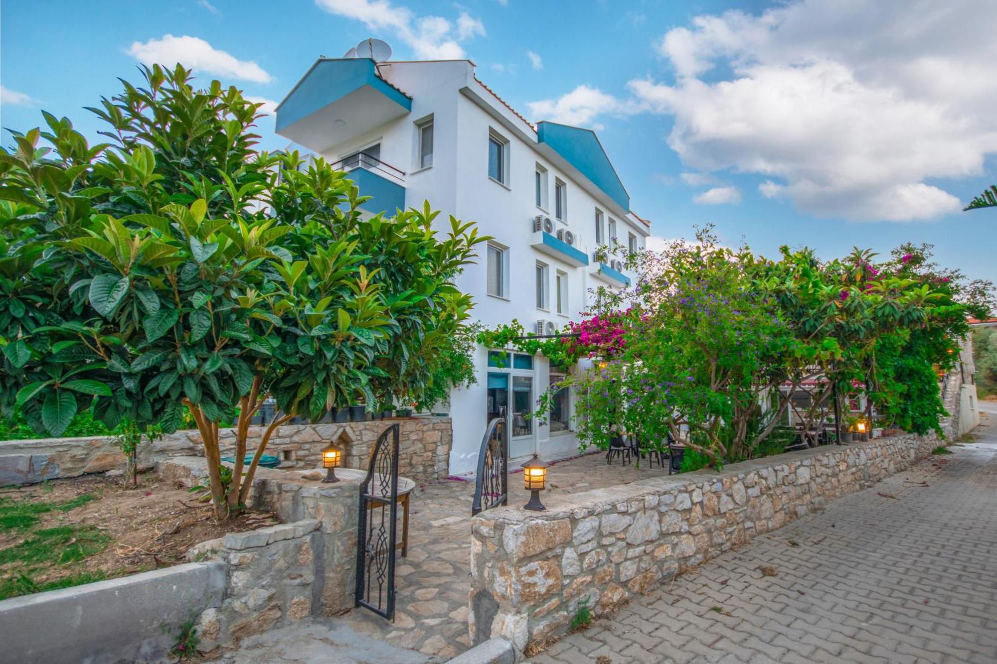 Oezguem Suite Otel Датча Екстер'єр фото