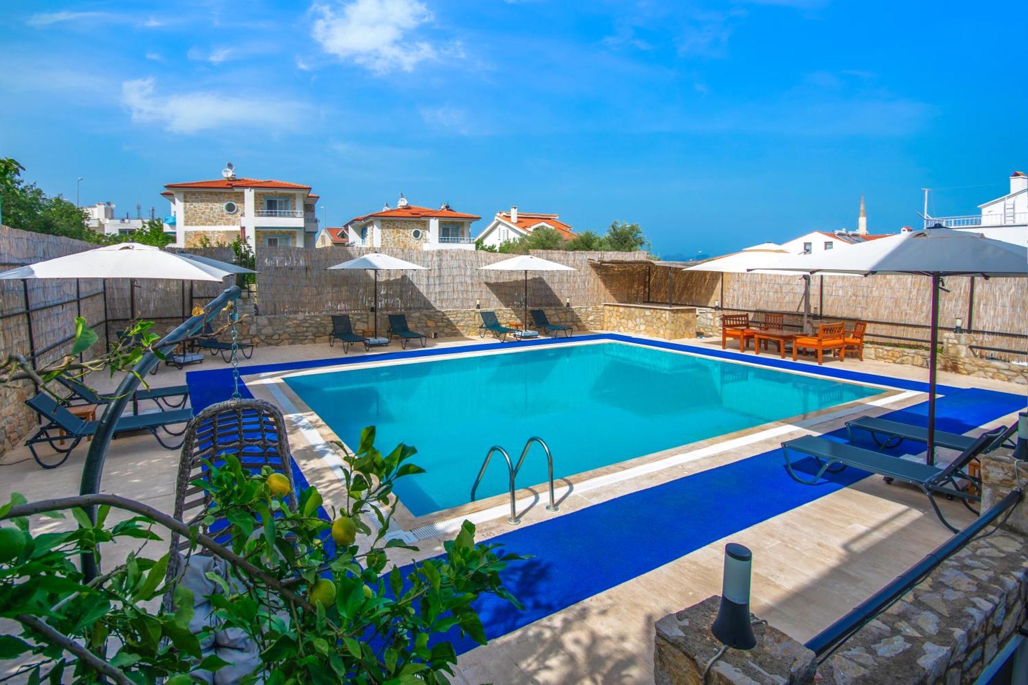 Oezguem Suite Otel Датча Екстер'єр фото